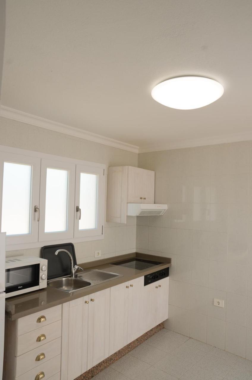 Apartamentos El Marinero - Avenida Caleta de Sebo Buitenkant foto